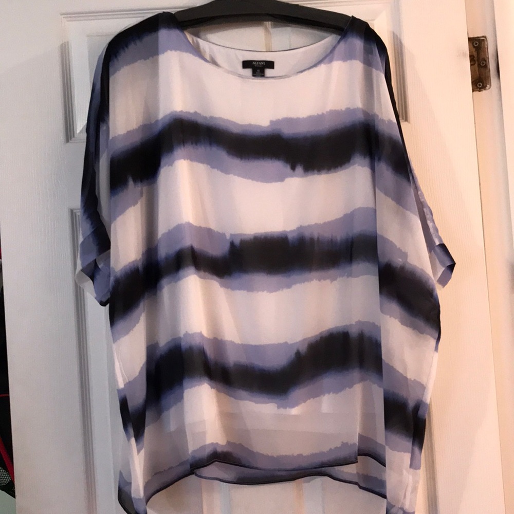 Alfani Shirt. BRAND NEW NEVER WORN NO TAGS